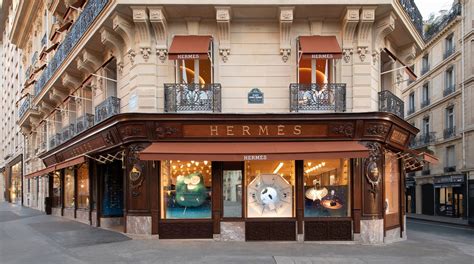 hermes avenue george v